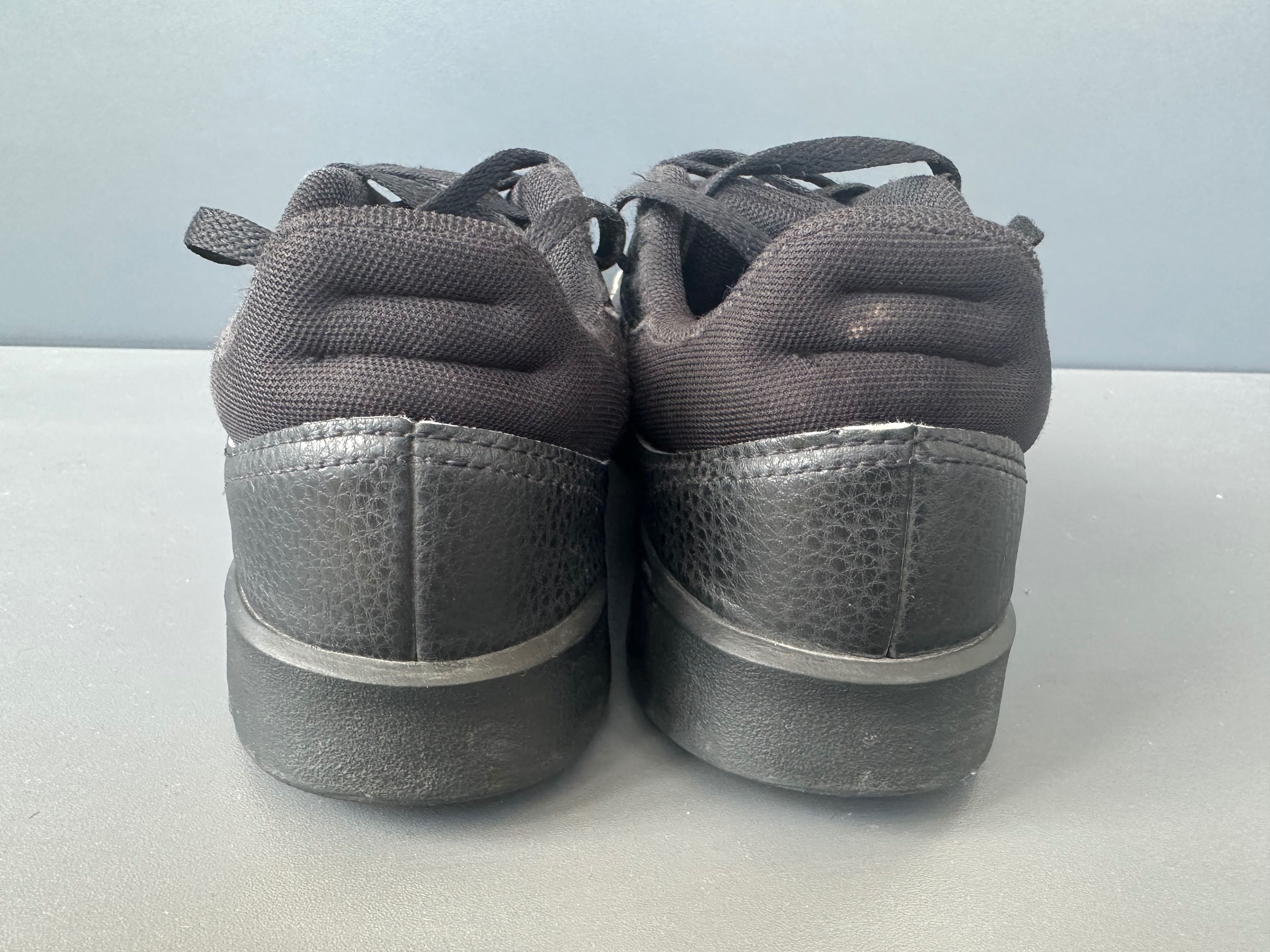 Детски кожени маратонки Adidas