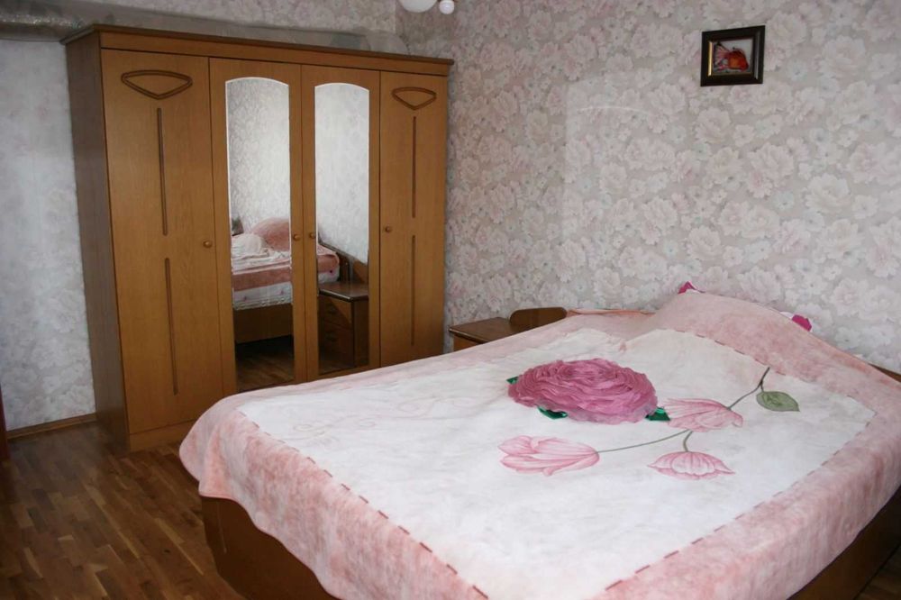 Дава се под наем Тристаен апартамент в Варна, м-т Св. Никола - 90 кв.м за 484.5 € - Снимка #4