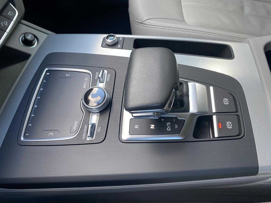 Audi Q5 quattro2.0TDI 190CP susp aer/webasto/matrix/incalz scaun spate