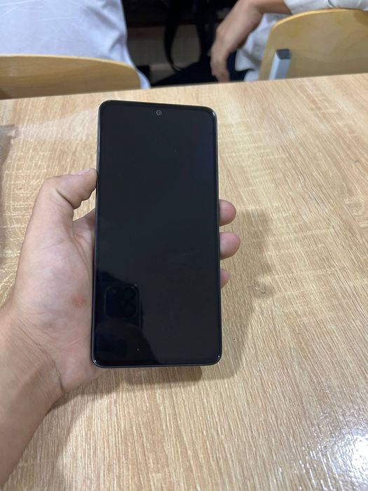 Redmi Note 13 гарантия 1. Год