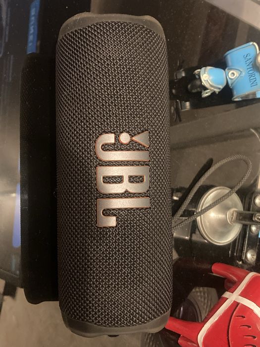Boxa bluetooth Jbl Flip 6 cu garantie