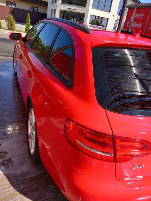Vând Audi a4 b8.