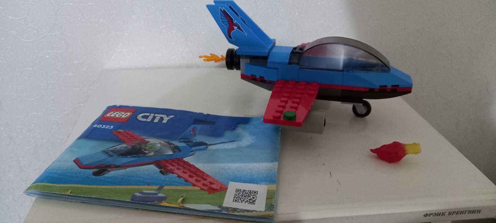 Конструктор Lego City Оригинал - 60323 Трюковый Самолёт (без пилота)