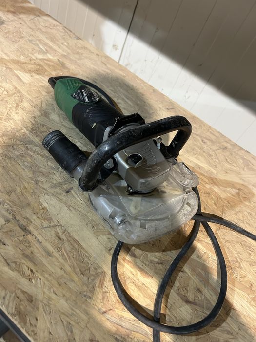 Vind slefuitor de beton hikoki