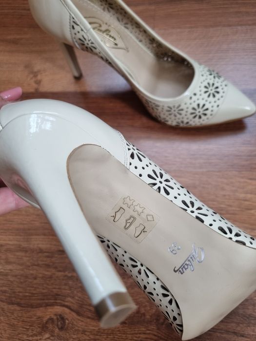 pantofi crem piele Guban