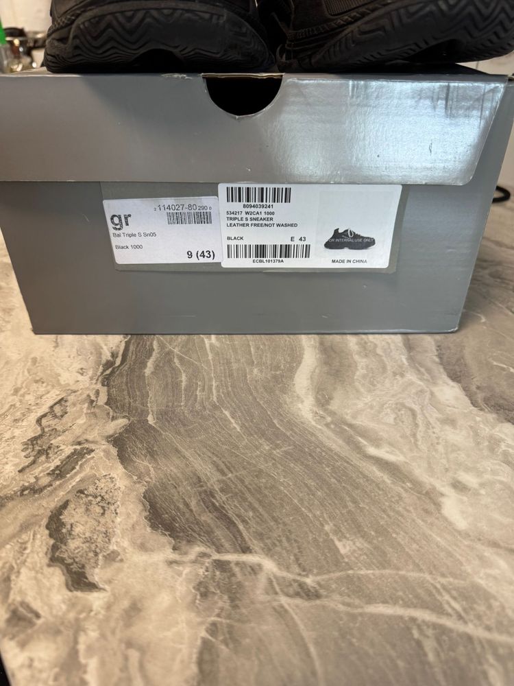 Balenciaga Triple S 43 Black