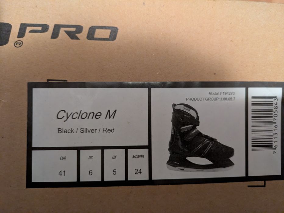 Patine gheata mărimea 41