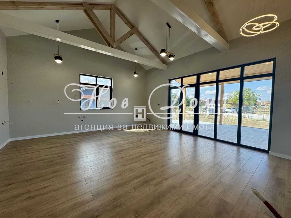 Къща | Затворен комплекс в Радиново | Идеален дом за семейства с деца