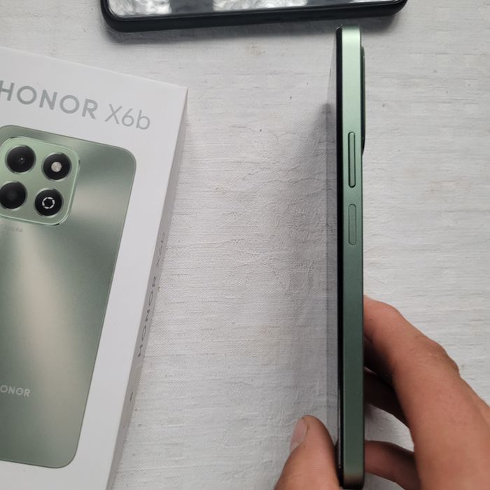 Honnor x6b Nou nouț