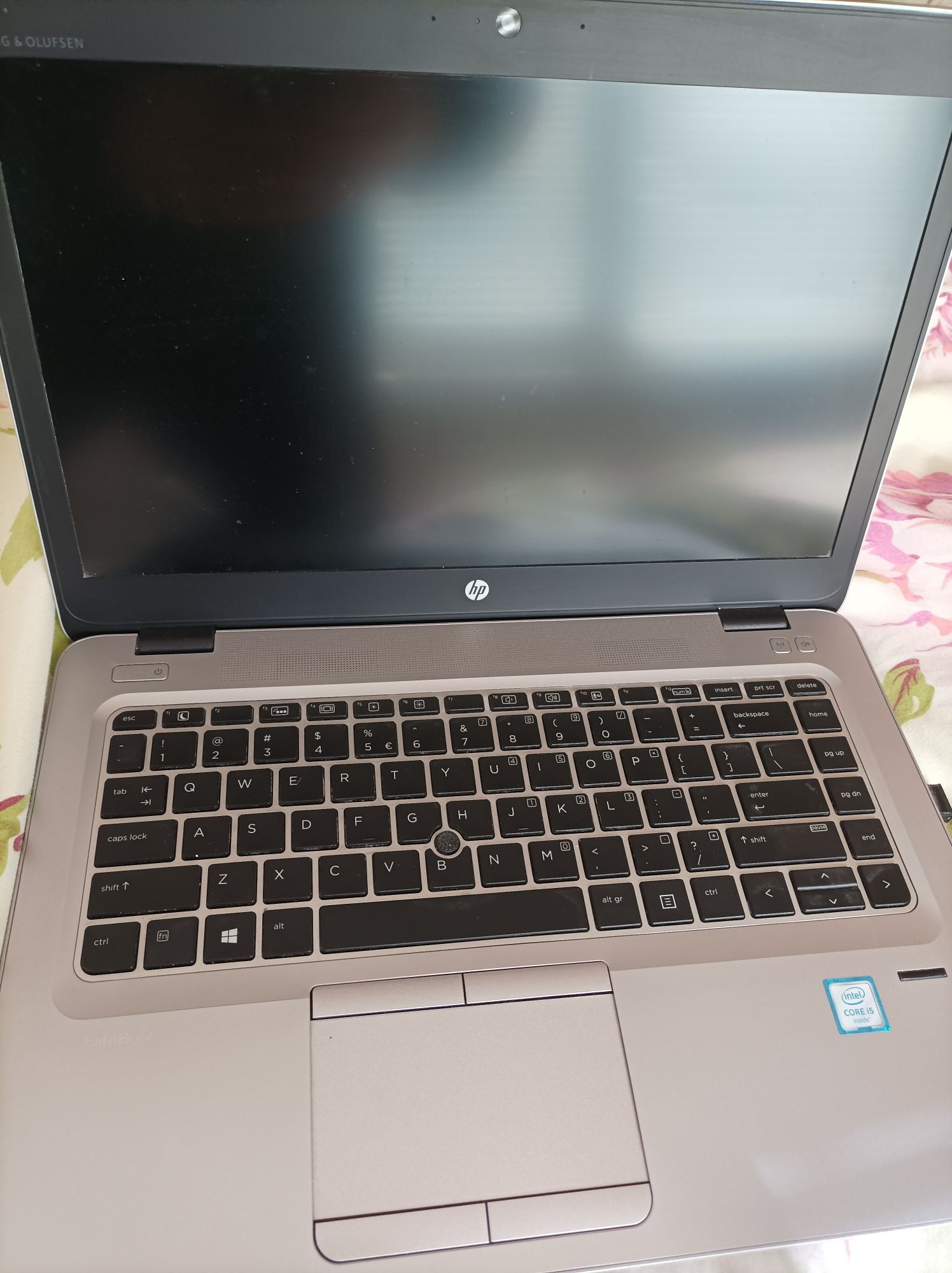 HP core  i5 256Gb