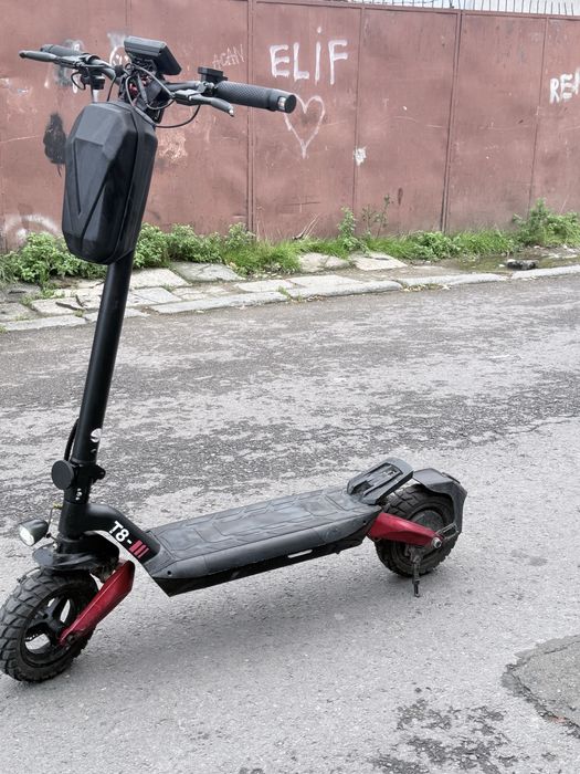 Isinwheel T8 Elctric Scooter !