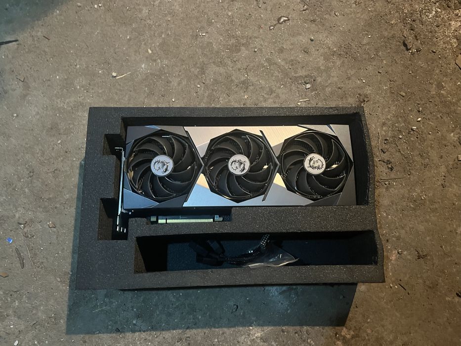 Geforce Rtx 3090 ti suprim X se