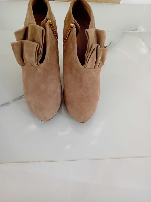 Botine piele intoarsa Zara