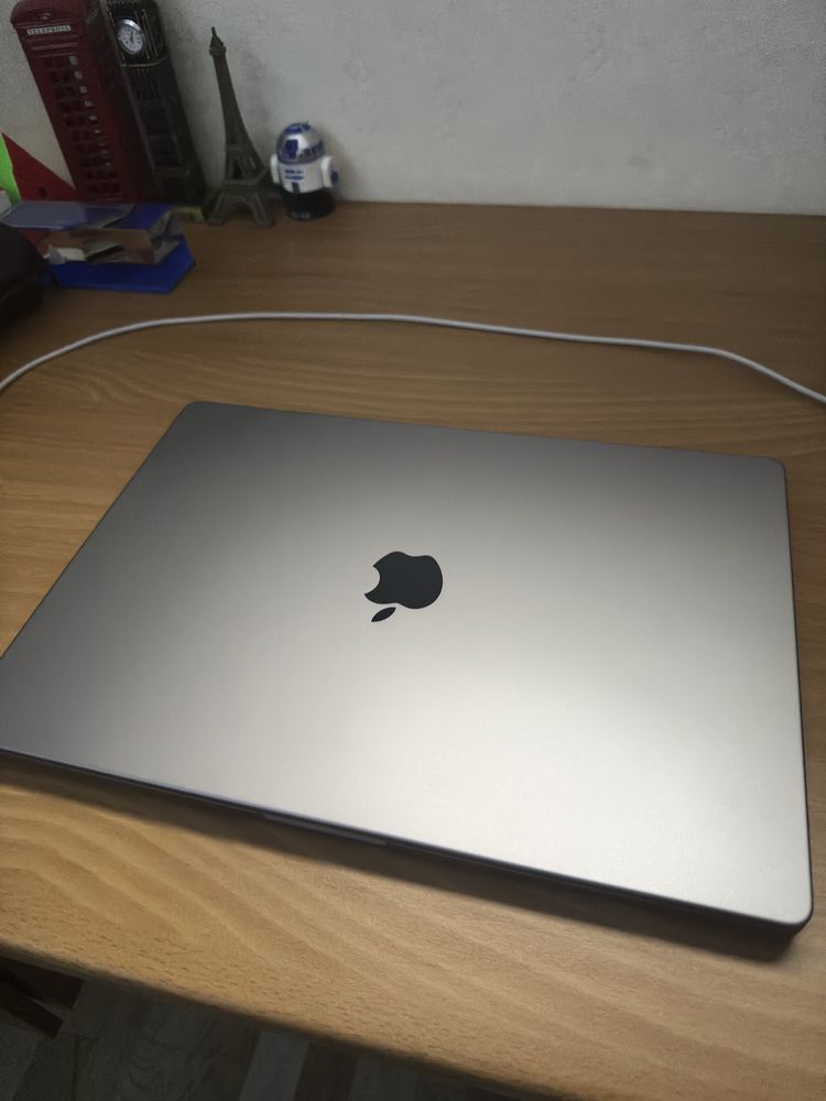 MacBook Pro 16-inch (M2 Pro/16/1TB Space Gray 2023)