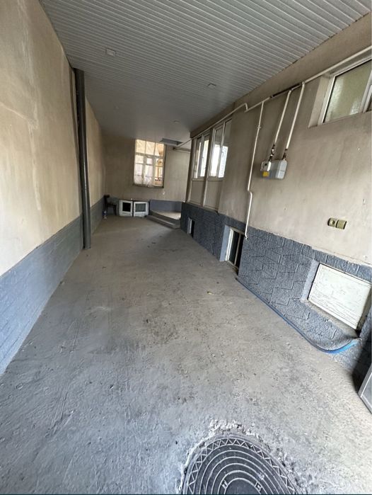 Uy sotiladi yo'lni yuzida