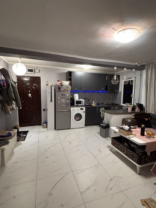 Apartament cu 4 camere – Zona Auchan Vitan / Bobocica