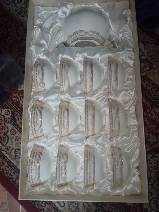 Чайный сервиз белый