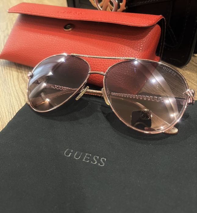 Уникални слънчеви очила GUESS
