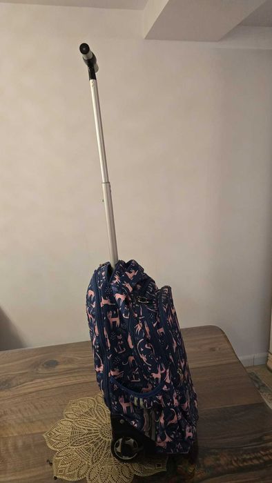 Ghiozdan clasele V-VIII, 4 compartimente, Majewsk Colectia Lazy Cats