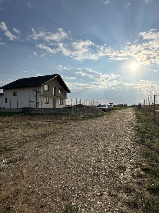 Teren osorhei 1480mp intravilan