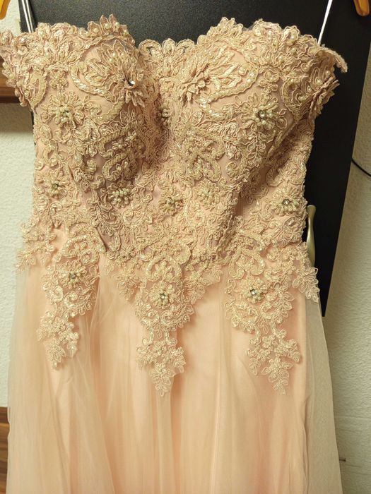 Рокля абитуриантска