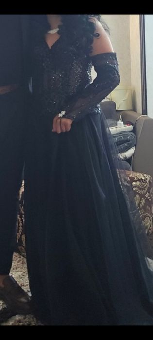 Продава се!купена е от Zoq dress