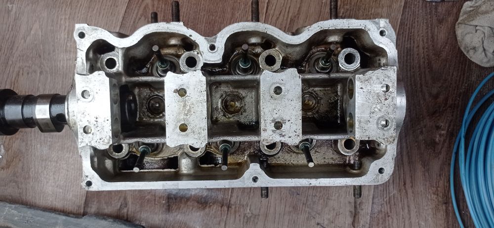 Ishlayotgan  moshinadan yechib olingan