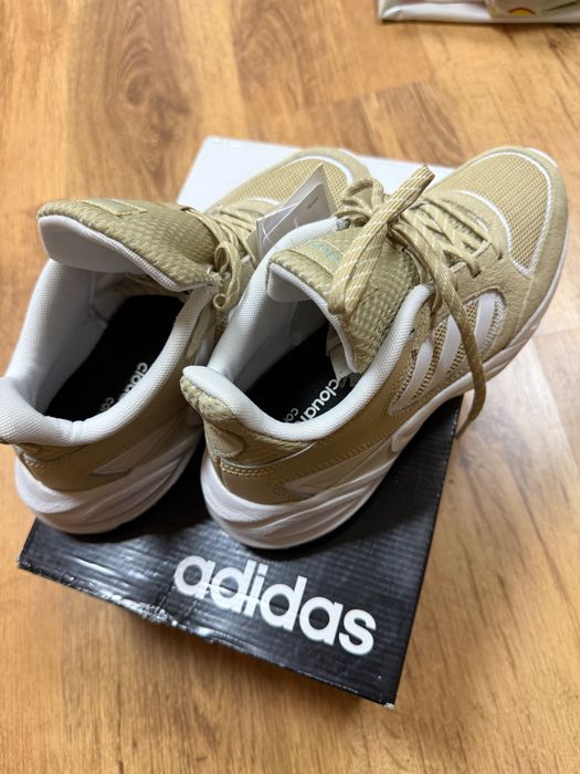 Adidas 90s Valasion