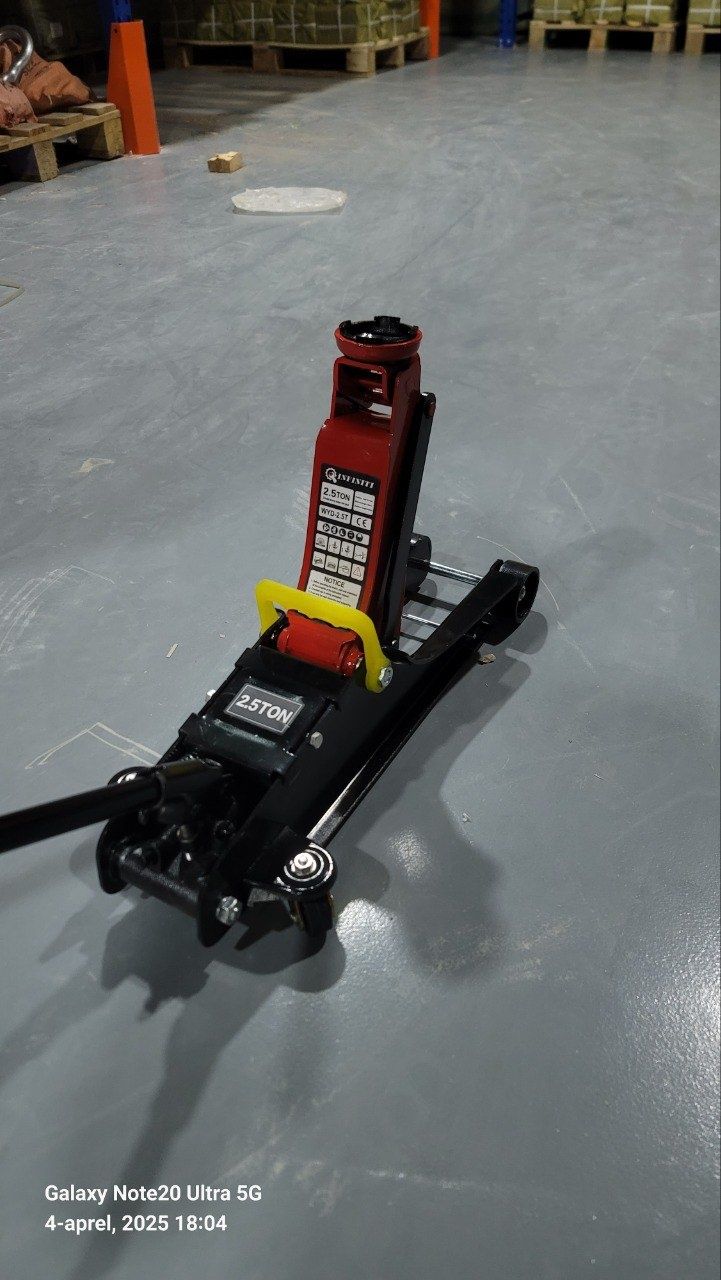 Domkrat mini  2.5 t // Домкрат 2.5 т