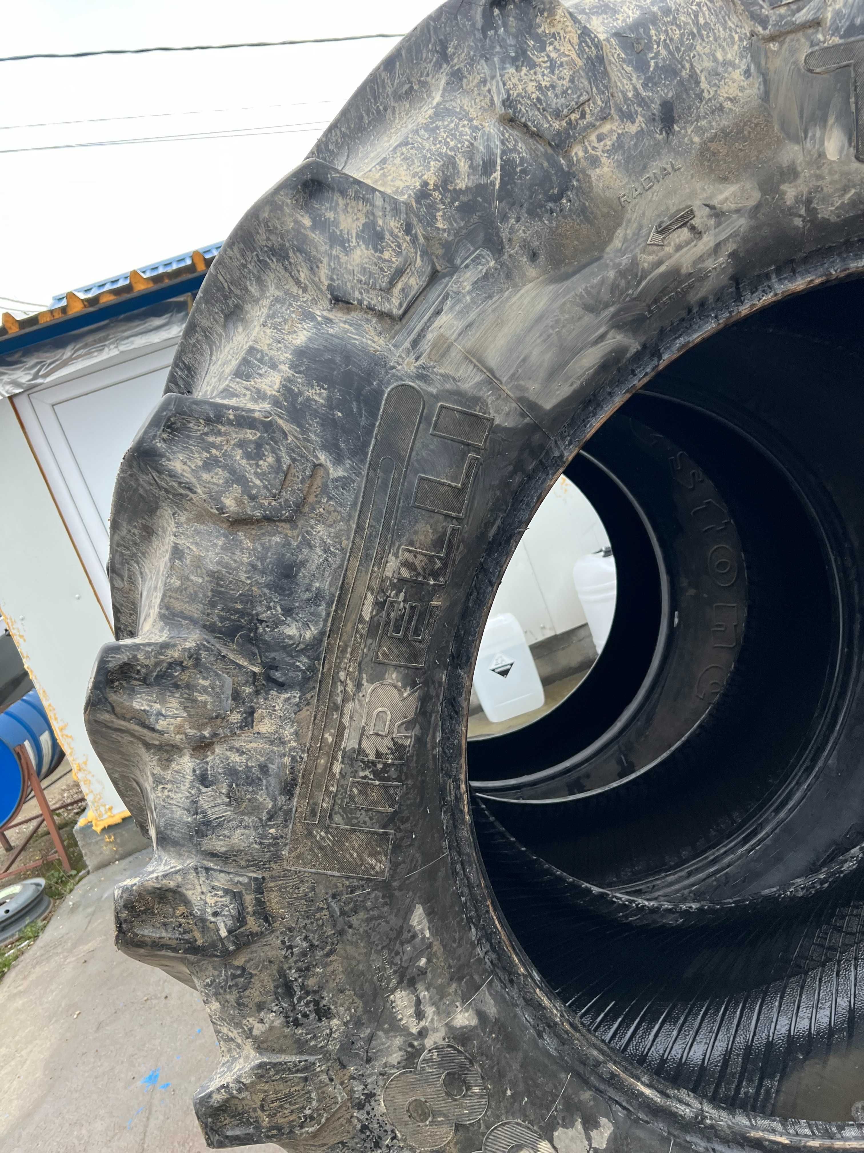 Cauciuc 650.65 R38 Pirelli