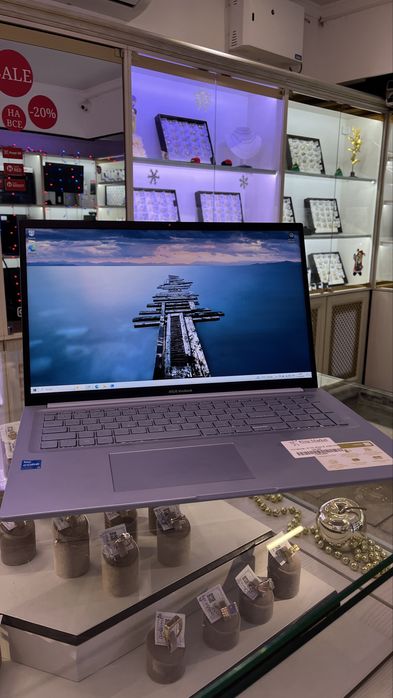 Ноутбук Asus Vivobook Intel i3-12