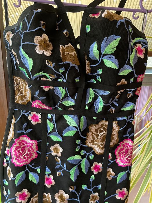 Ефектна бандажна рокля - XS/S размер