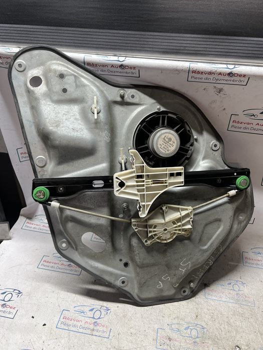 macara geam stanga spate  volkswagen golf 5 2009