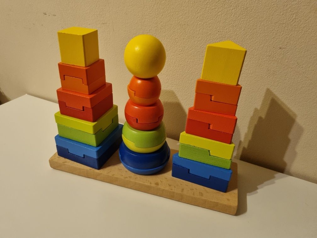 Jucarie de lemn Montessori de aranjat forme