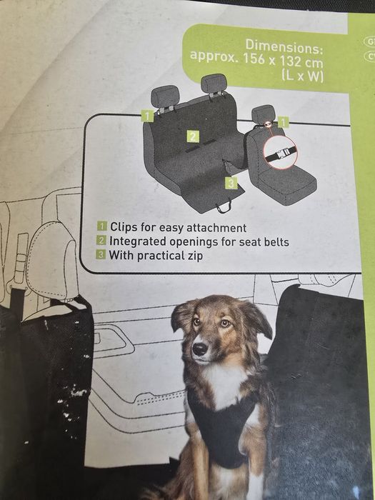 Постелка за кола за куче