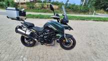 Benelli trk 702  strada