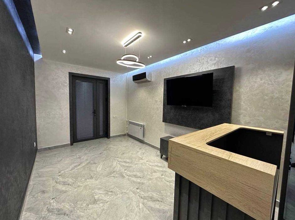 Сдается в аренду офис в центре на Дархане 120м2 4+ комнаты