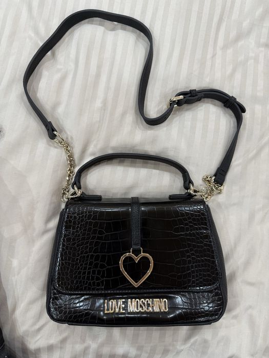 Дамска чанта love