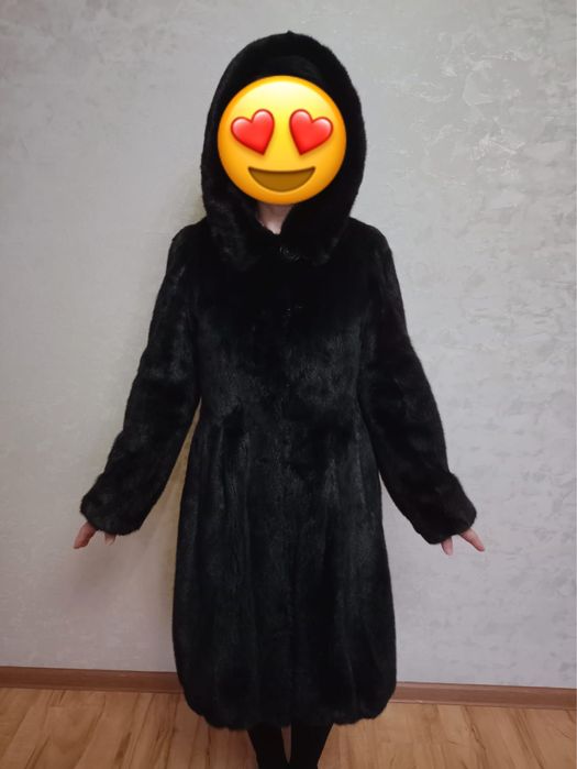 Норковая зимняя шуба , б/у в хорошем состоянии