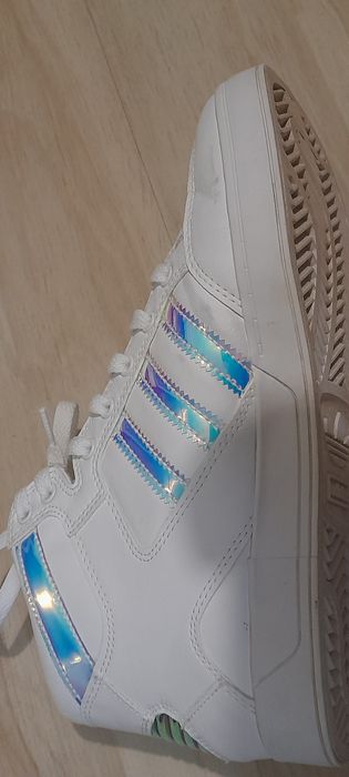 Маратонки Adidas Намаление
