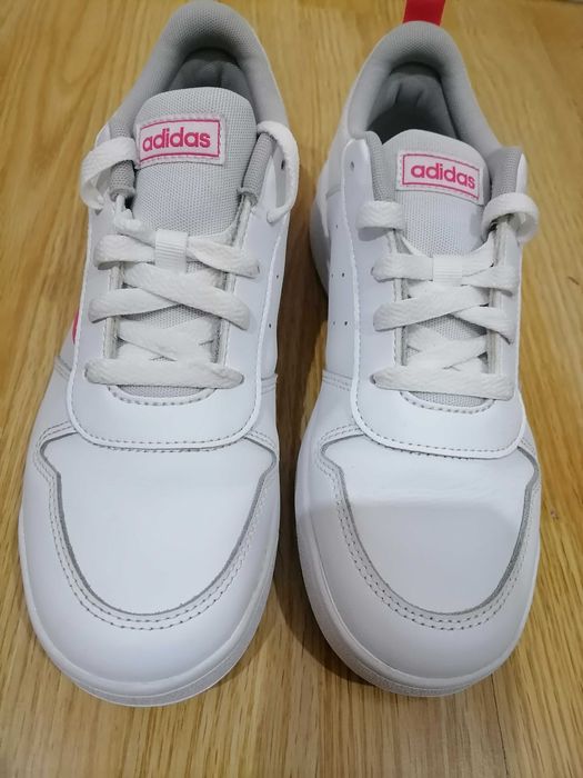 Дамски маратонки адидас