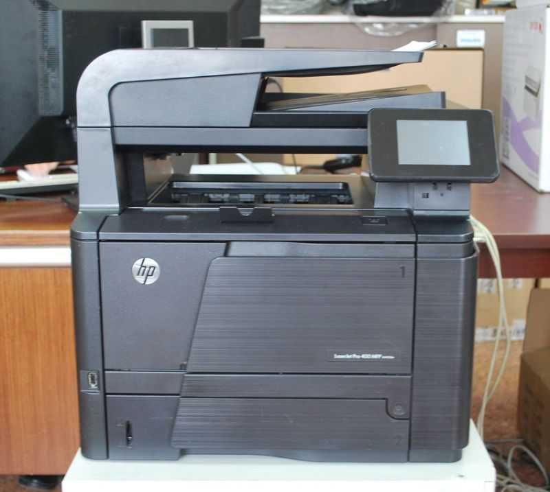 Лазерен принтер скенер HP LaserJet Pro 400 MFP M425dn