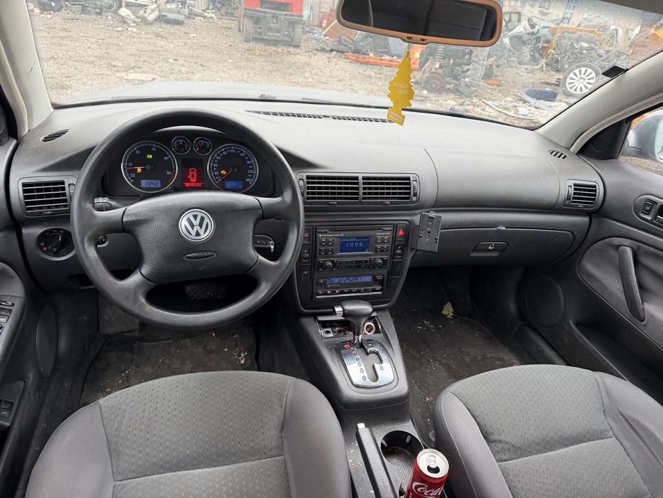 Пасат Б5 2.5 дизел 2005 Г автматик само на части