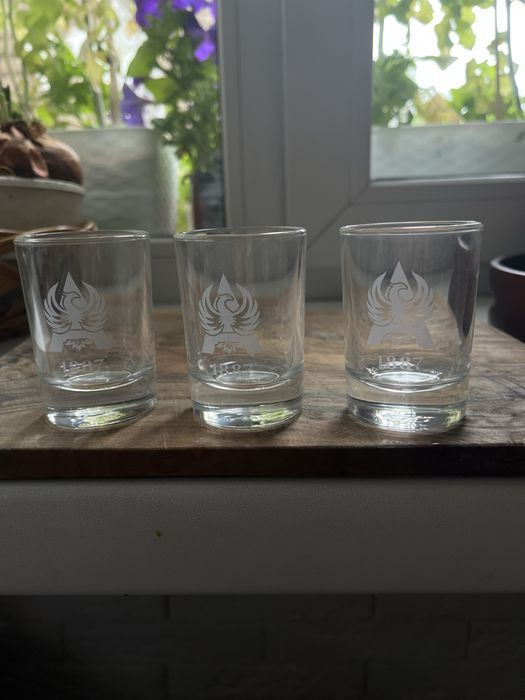 Фирменные рюмки из набора