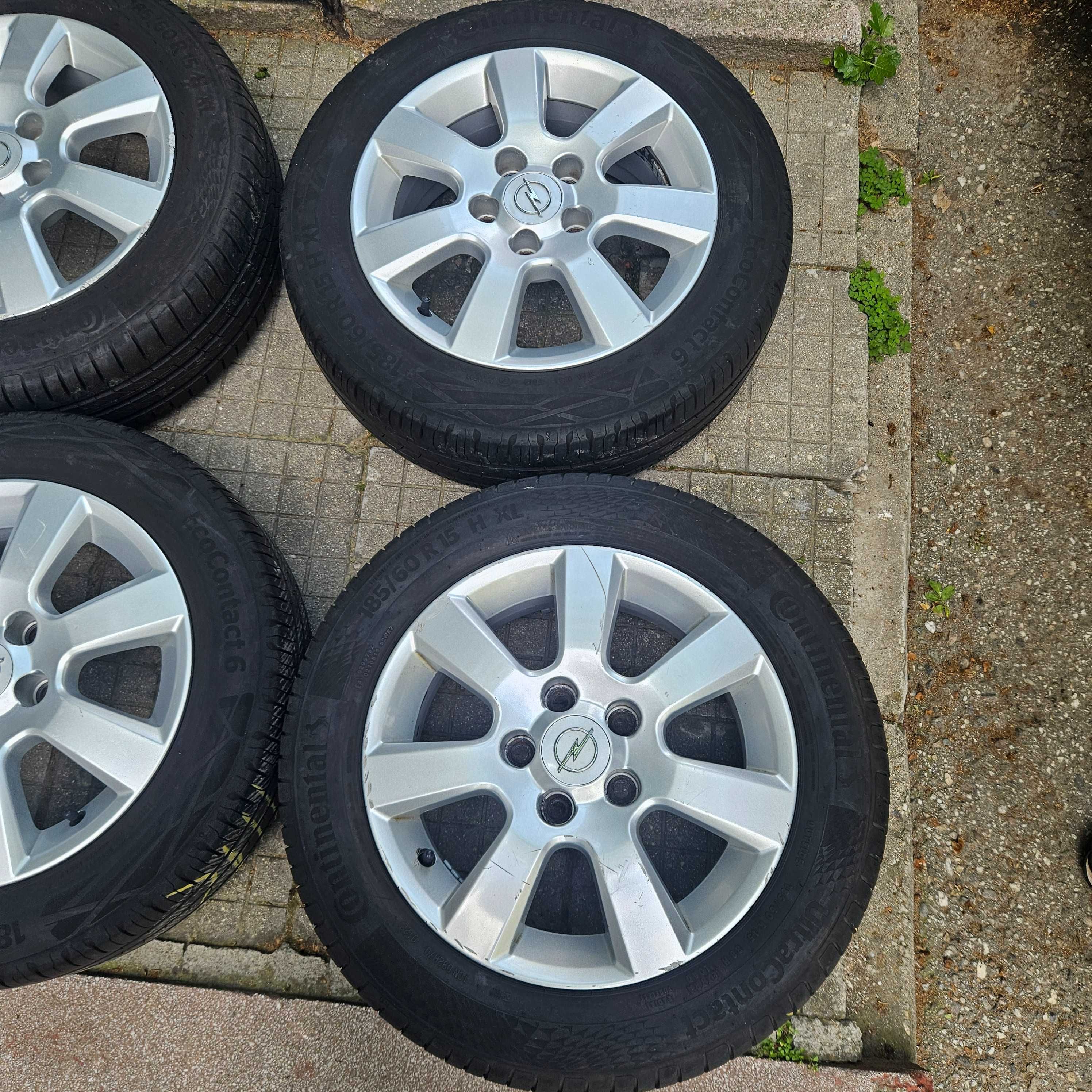 4 лети джанти 15 5x110 Opel 6Jx15H2 с летни гуми 185/60R15 Continental