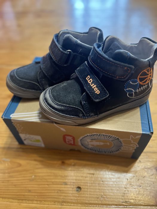 Детски боти на DD step