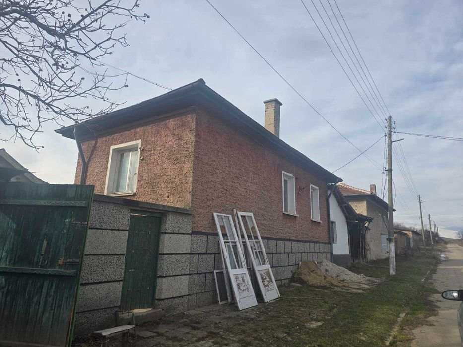 Продава се Къща в Ихтиман - 150 кв.м за 306 €/кв.м - Снимка #4