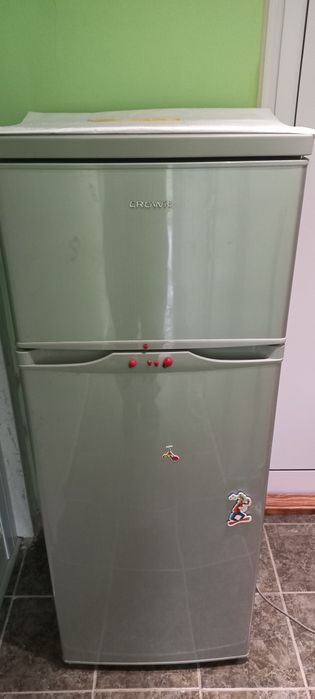 Хладилник CRОWN