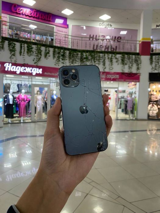 Продам срочно iPhone 12 Pro 128GB