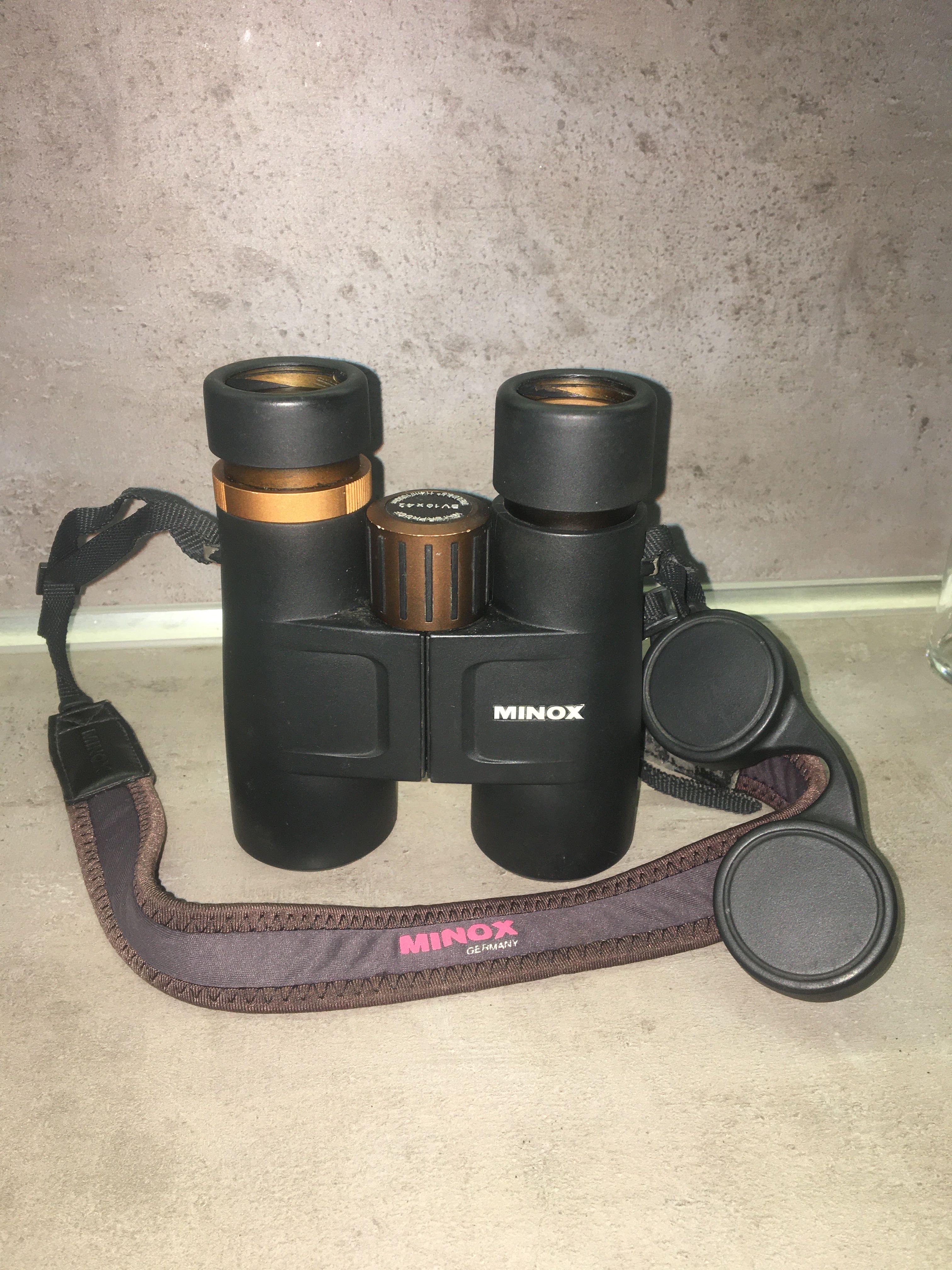 Бинокъл MINOX 10x42